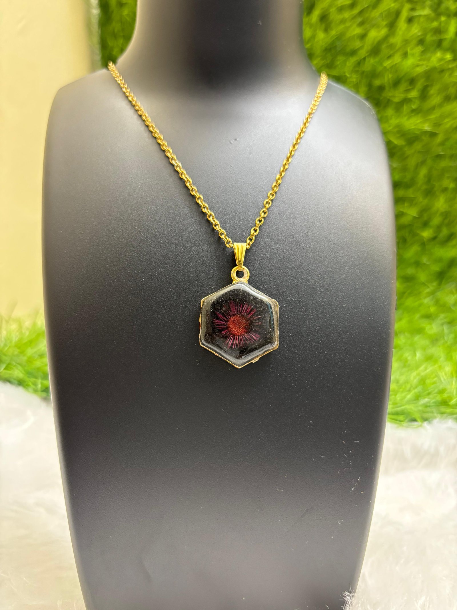  Real Dried & Floral Resin Pendants with Chain Neckpiece